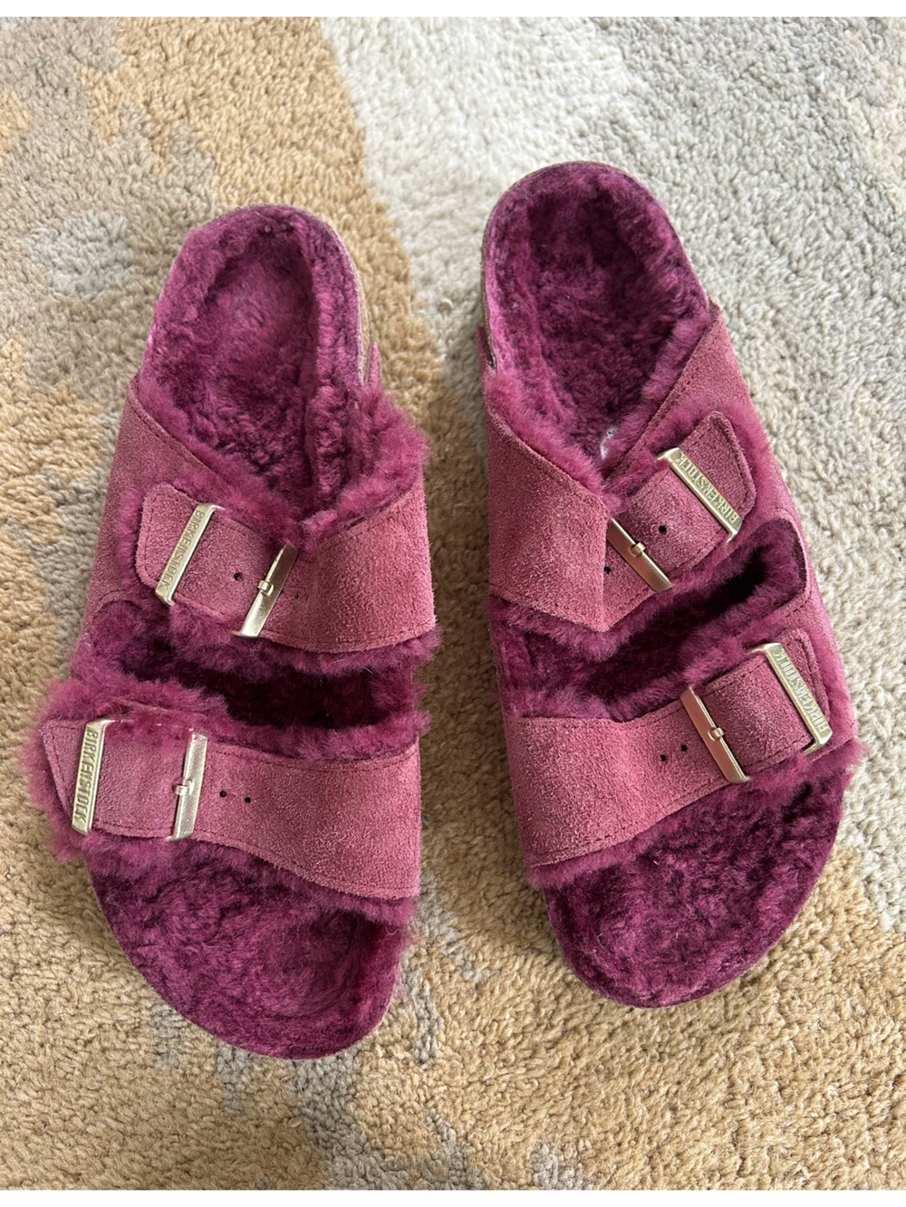Birkenstock Arizona Shearling Slide Sandals Maroon Sz 42 (11 in US) Excellent!